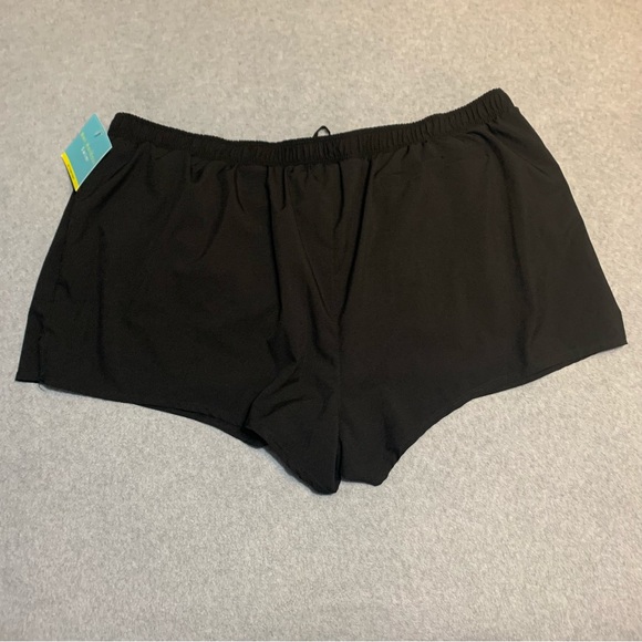 Women’s Black Swim Shorts 3X - Picture 2 of 4
